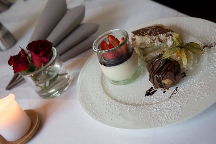 Italienisches Restaurant und Pizzeria Perla Nera in Neubeuern, Foto 2