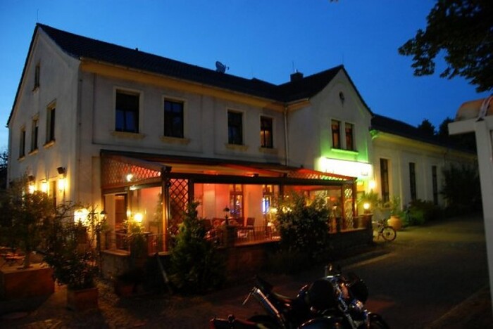 Restaurant Stormwind Essen, Trinken, Feiern in Ensdorf