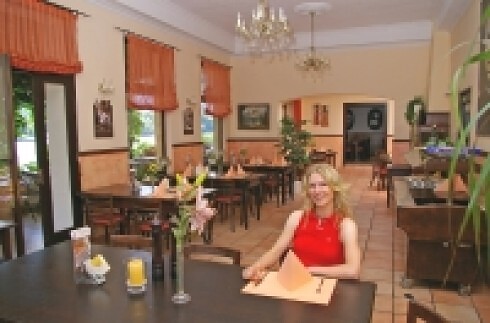 Hotel Restaurant Cafe Rheinecker Hof in Leutesdorf, Foto 5