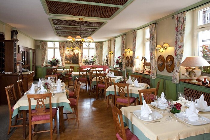 Hotel Zum Karpfen in Eberbach, Foto 1