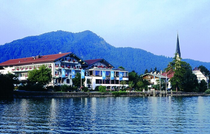 Restaurant Bachmair am See Bierstube und Panoramarestaurant in Rottach-Egern