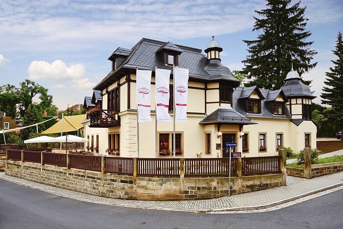 Restaurant & Hotel Schöne Aussicht in Dresden