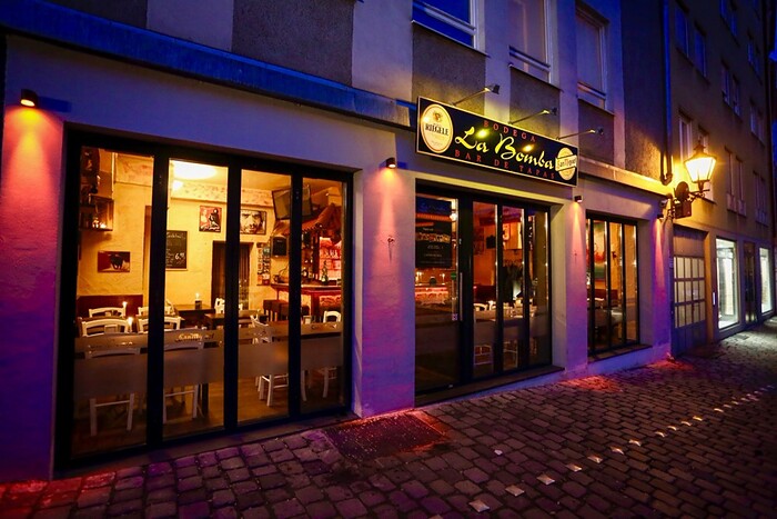 Bodega La Bomba  in Augsburg, Foto 19