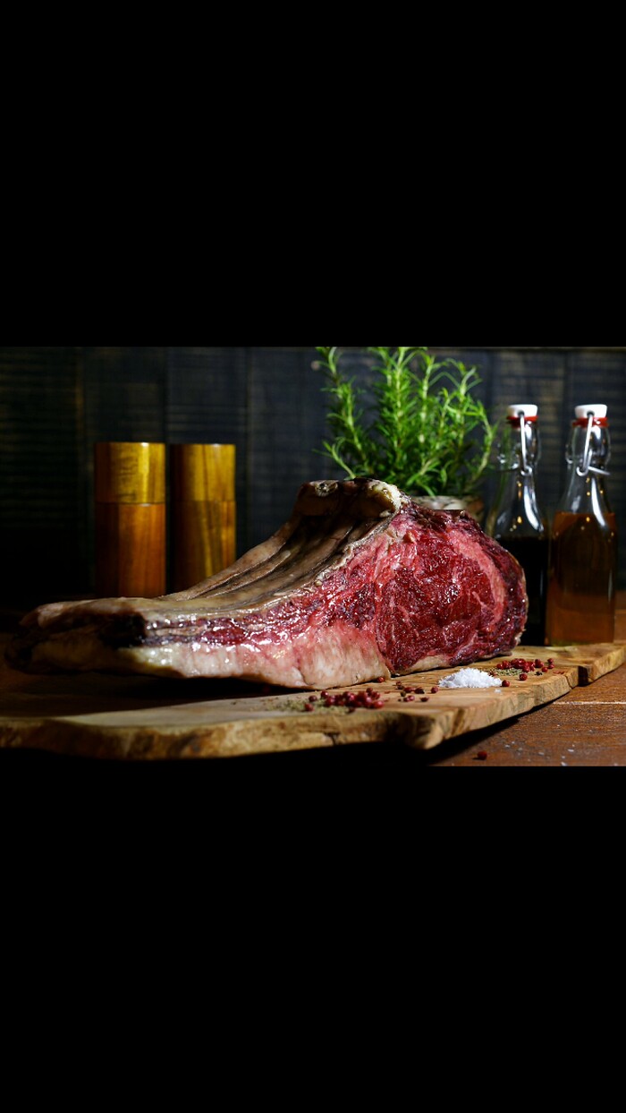 Beef Bull Club Steak & Burger in Berlin, Foto 7