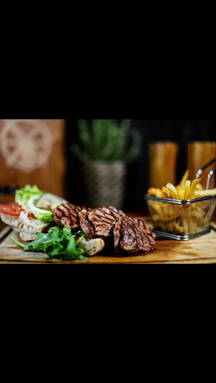 Beef Bull Club Steak & Burger in Berlin, Foto 6