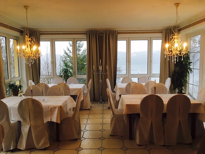 Strandhotel vier Jahreszeiten   in Buckow, Foto 3