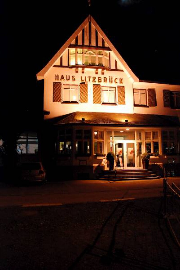 Christen im Haus Litzbrück in Düsseldorf, Foto 35