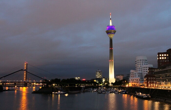 QOMO Restaurant & Bar in Düsseldorf, Foto 7