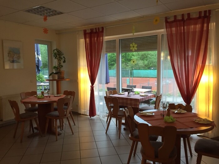 Bistro Restaurant Im Weihertal in Kirkel, Foto 2