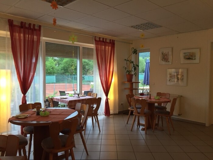 Bistro Restaurant Im Weihertal in Kirkel, Foto 1