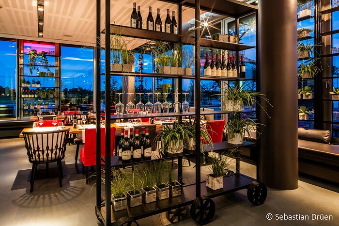 The New Yorker | LONG ISLAND.RESTAURANT&BAR in Köln, Foto 1