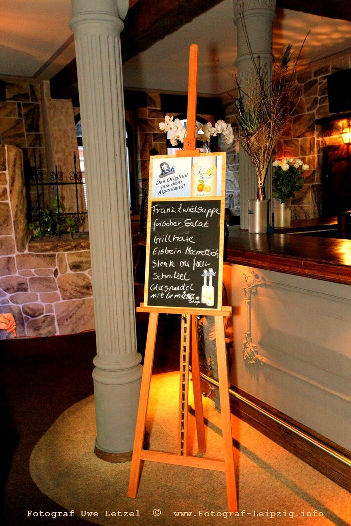 ZUCKELHÄUSER BRASSERIE - Restaurant & Sportsbar in Leipzig, Foto 4