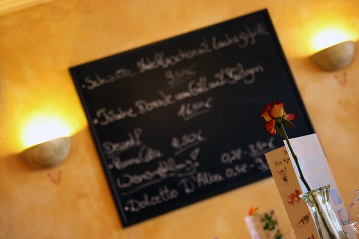 Pizzeria La Piazza in Mayen, Foto 4