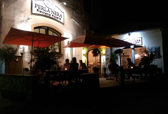 Italienisches Restaurant und Pizzeria Perla Nera in Neubeuern, Foto 10