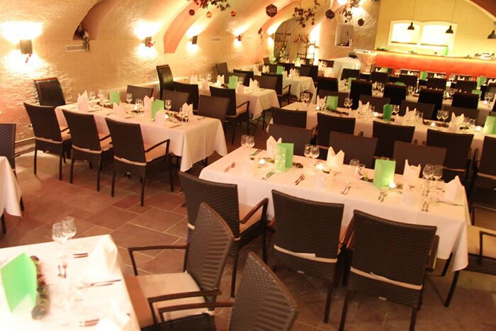 Restaurant & Weinbistro Altes Rathaus in Oestrich-Winkel, Foto 3