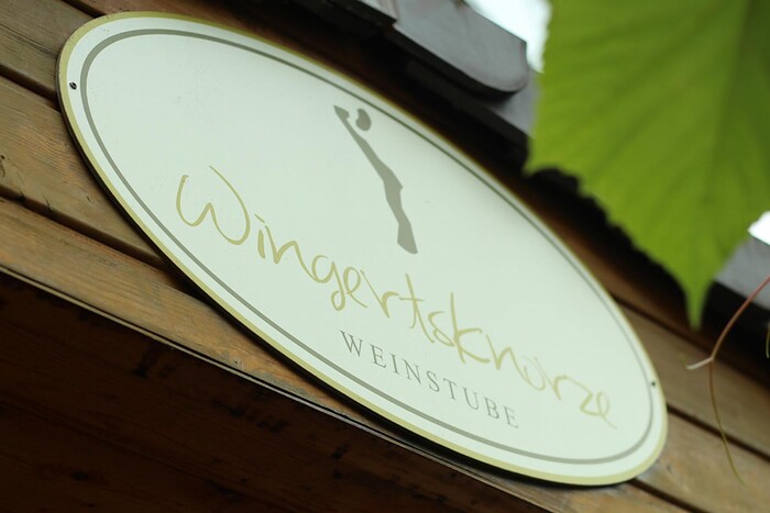 Weinstube Wingertsknorze in Oestrich-Winkel, Foto 2